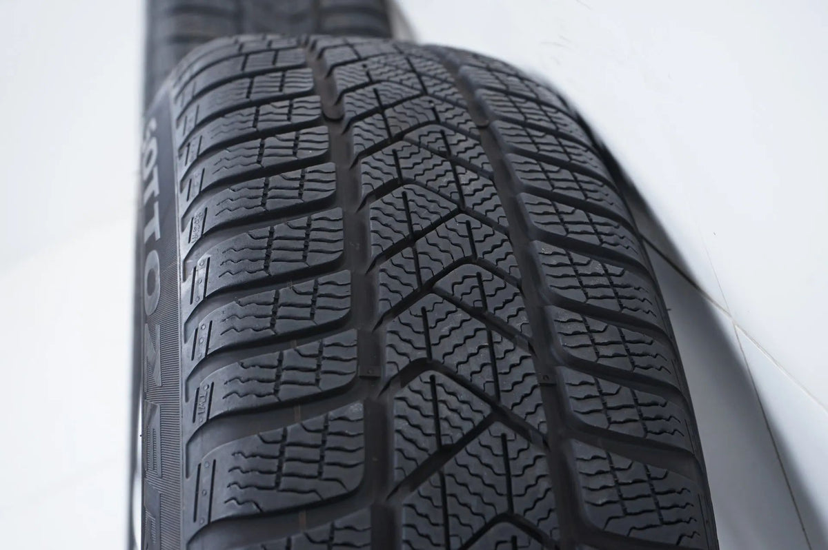 Pneus hiver et jantes hiver 16 pouces pour Mercedes Classe AB W177 B247 Detailansicht 10