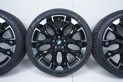 Like new BMW 1 Series F70 winter tires/wheels 225/40/19 inch 977M