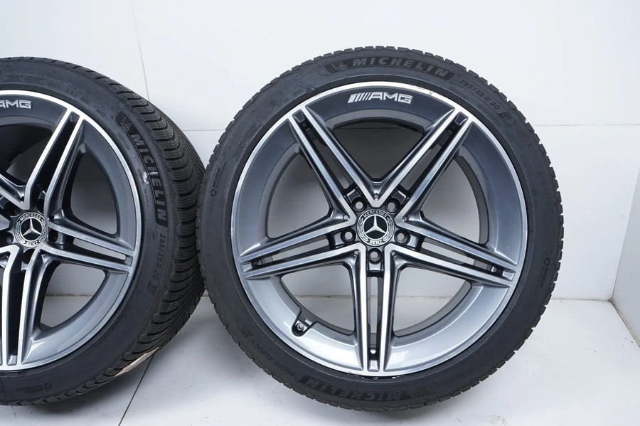 Pneus hiver et jantes hiver 20 pouces pour Mercedes AMG GT X290 W290 (4 portes)