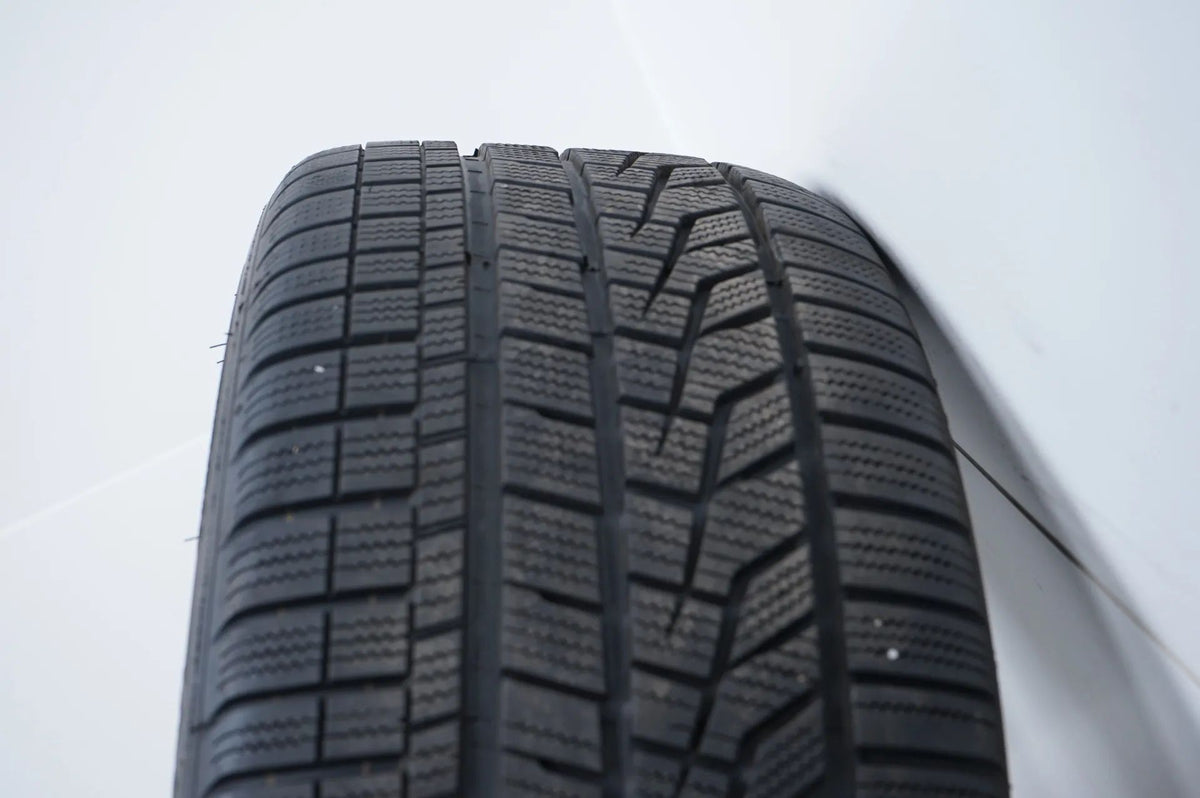 Mercedes S-Class W223 winter tires/wheels 255/45/19 inch Detailansicht 15