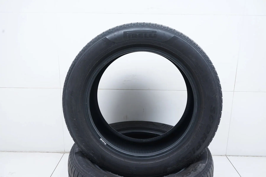 2 x Winter tires 275 50 20 inch Pirelli DOT20 MO 4mm