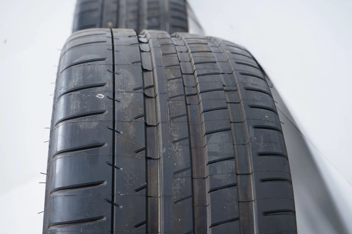 Mercedes GT GTS W190 summer tires, summer wheels 19/20 inch Detailansicht 11