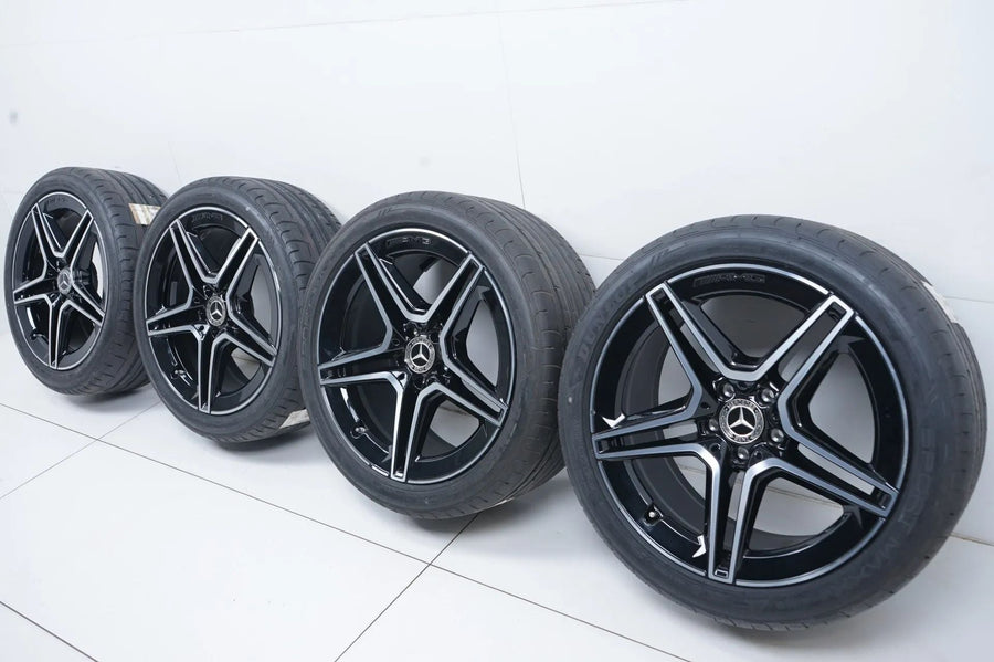 WieNeu Mercedes CLS W257 Winterräder mit neuen Winterreifen 19 Zoll