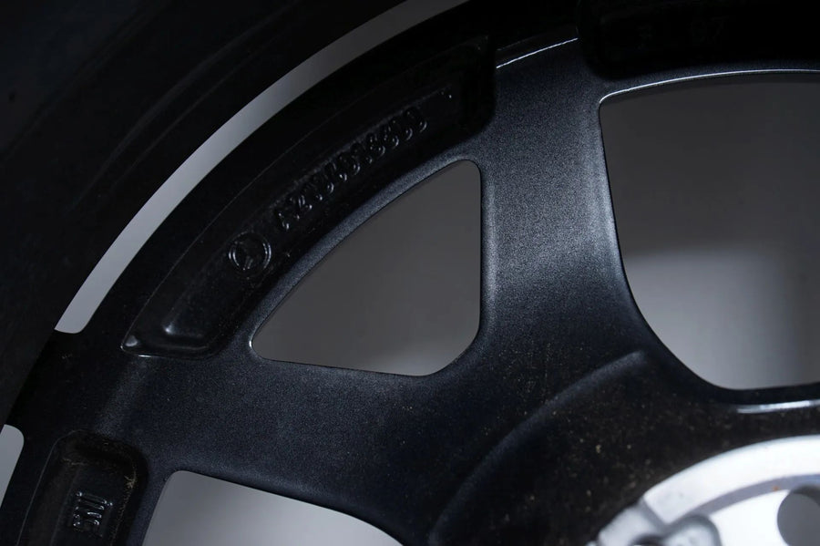 NEW Mercedes E-Class W213 Summer Wheels Summer Tires 19 Inch
