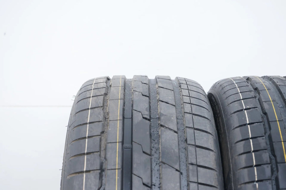 2 x Demo summer tires 255 45 19 inch Hankook DOT20 MO RFT Detailansicht 4