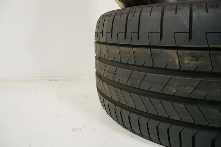 2x Summer tires 285 40 19 inch approx. 6 mm Pirelli P Zero DOT18 MO