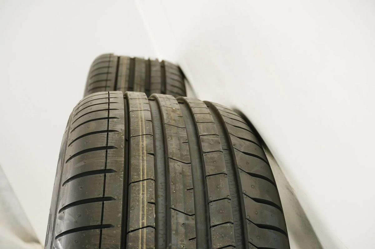 Original Mercedes GLA H247 GLB X247 Alufelgen Sommerreifen 235 45 R20 Zoll 7mm Detailansicht 11