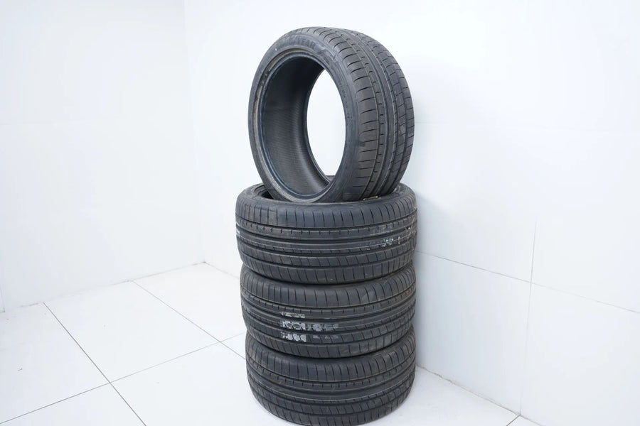 4x Goodyear summer tires 255/40 R18 DOT18 approx. 8 BMW* RFT