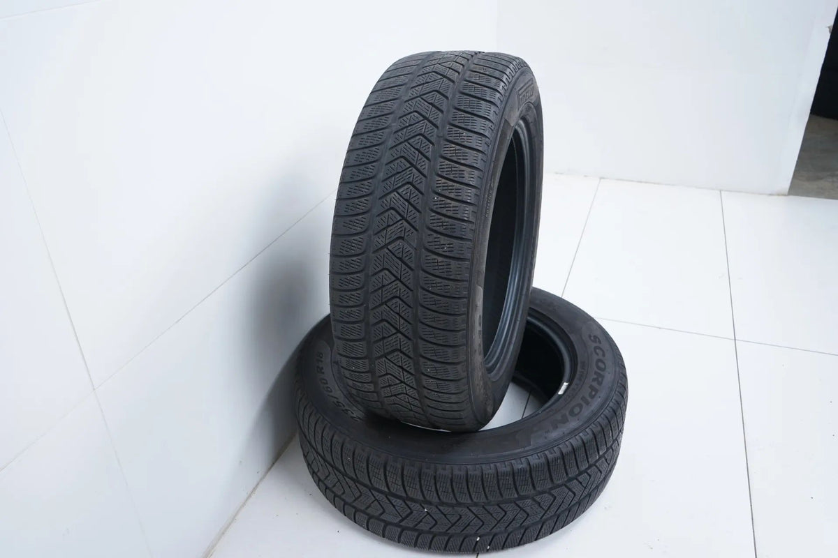 2x Pirelli winter tires 235 60 18 inch DOT17/16 MO approx. 4mm tread depth Detailansicht 4