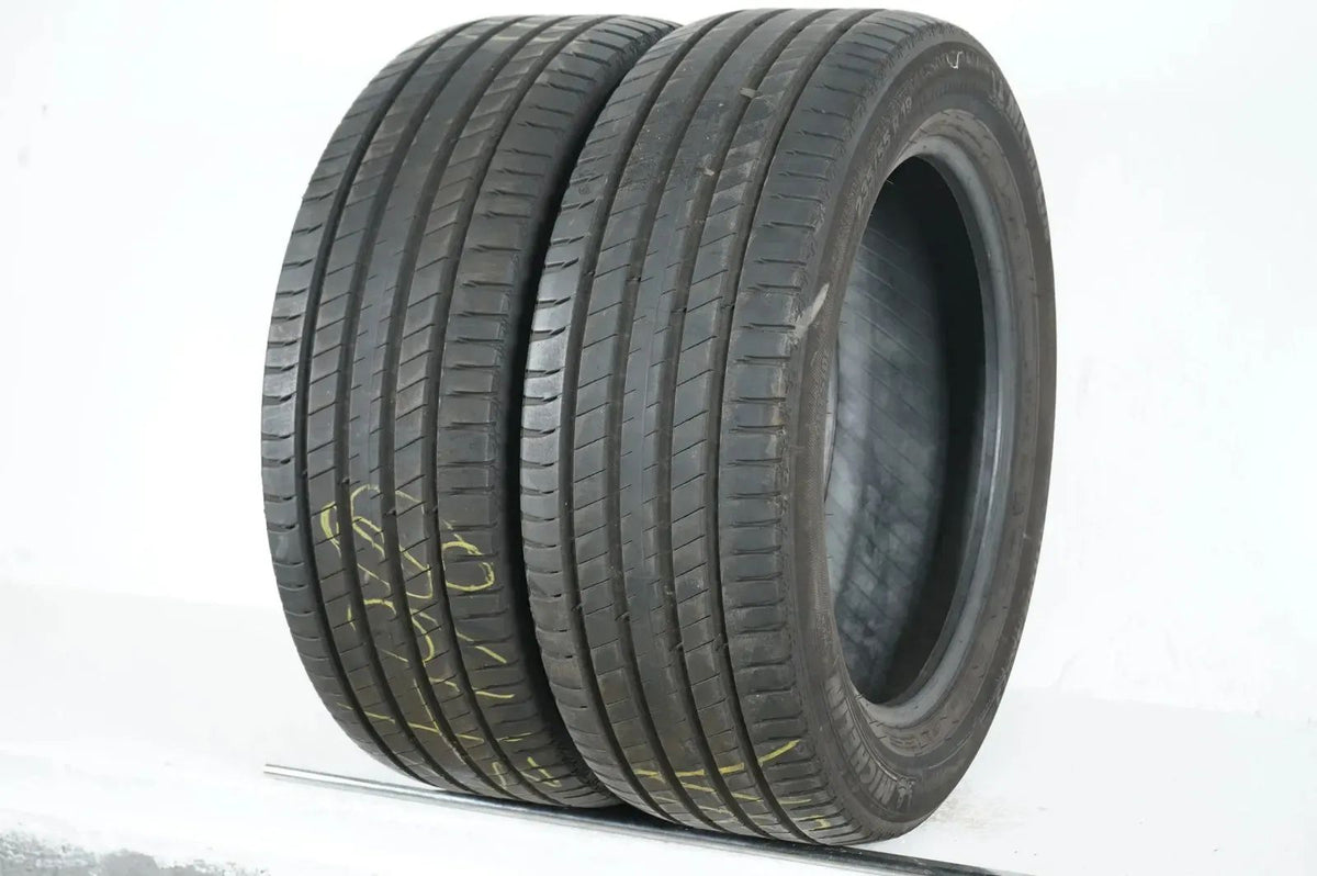 2 x Pneus été Michelin 235 55 19 pouces DOT22 env. 5mm AO Vue détaillée 3