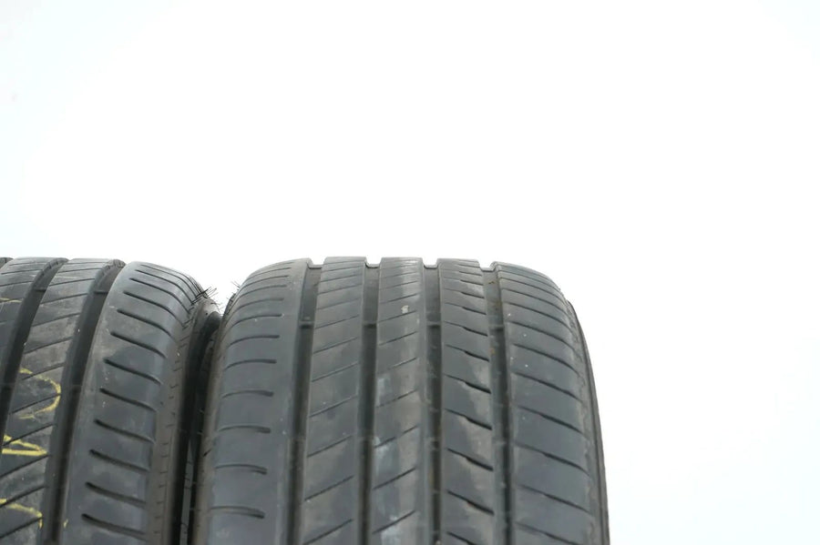 2 x Sommerreifen Bridgestone 305 40 R20 20 Zoll DOT23 ca.6mm Bmw*