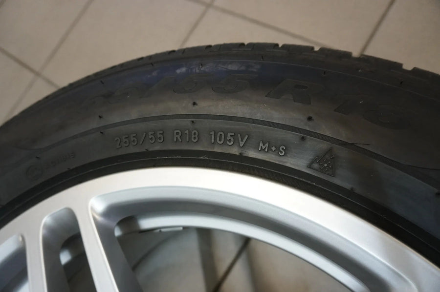 Original Porsche Macan 95B 18-inch Alloy Wheels Winter Wheels Winter Tires 235 60 R18