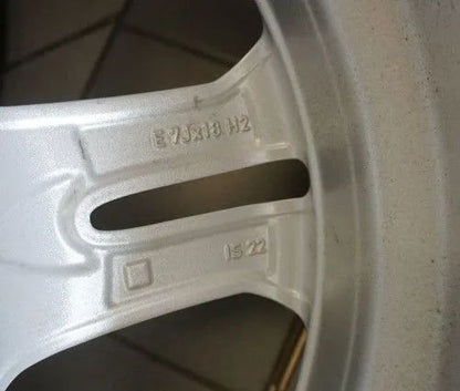Jantes en alliage d'origine BMW X3 G01 X4 G02 Roues complètes hiver Pneus hiver 225 60 R18 6mm