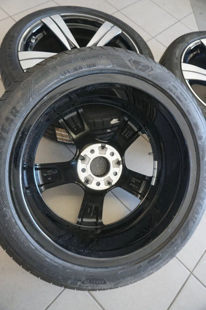 Originální hliníkové disky Mercedesu třídy C W206 S206 letní pneumatiky 225 45 245 40 R18
