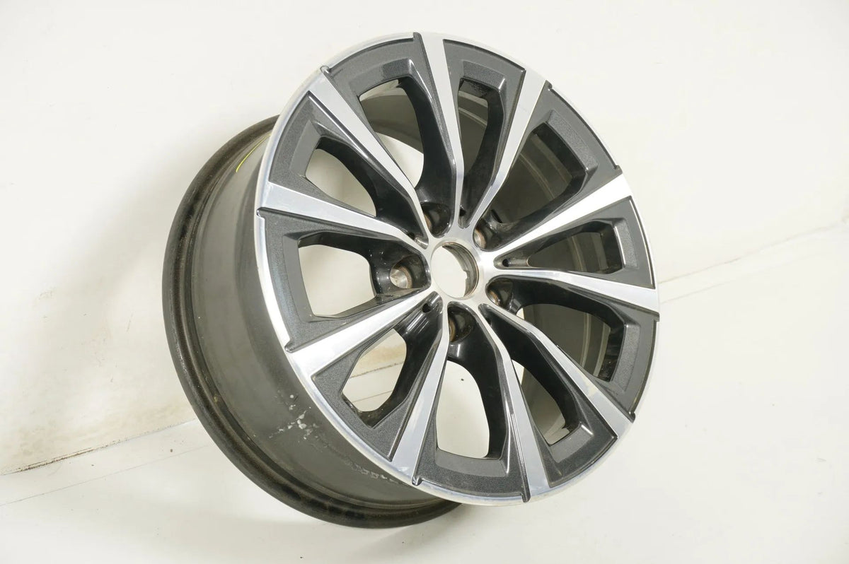1 x originální hliníkový disk BMW řady 3 a 4 G20 G21 G21 17 palců 775 6883517 Detailní zobrazení 2