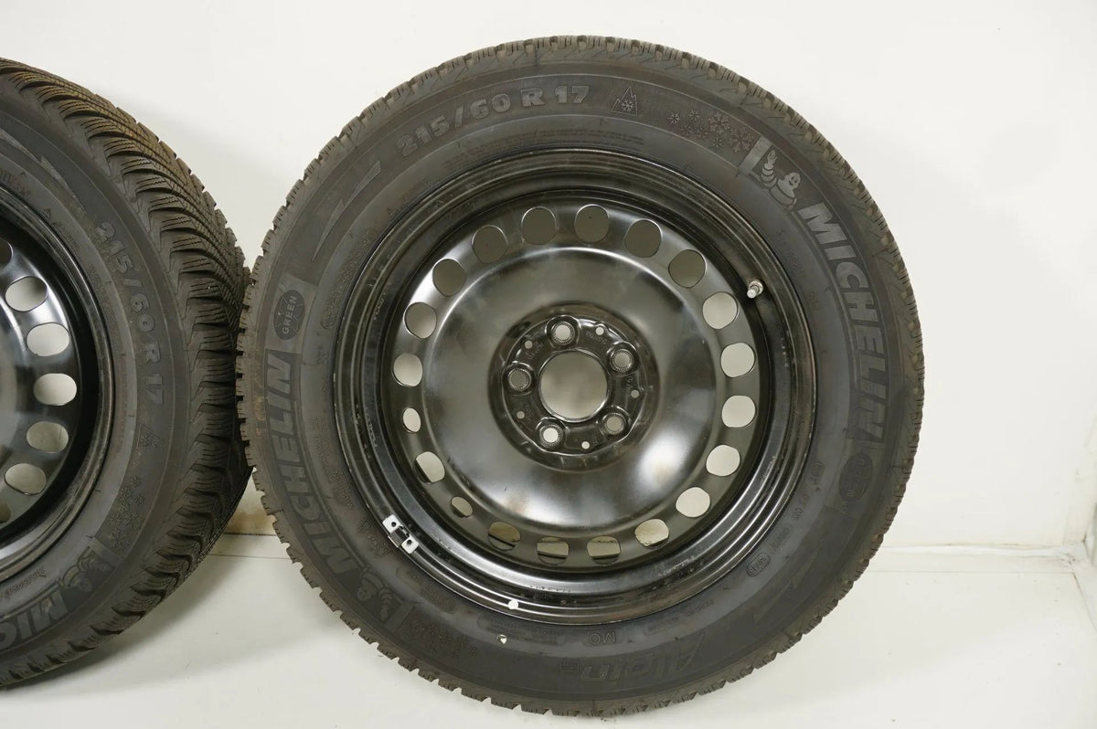 Mercedes GLA W156 X156 Winterreifen Winterräder 215 60 17 Zoll Detailansicht 6