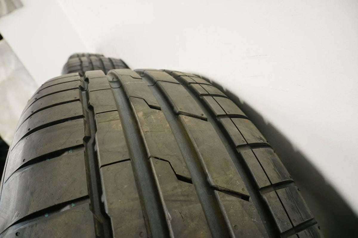 BMW 5 Series G30 G31 Summer Tires Summer Wheels 225 55 17 inch Detailansicht 9