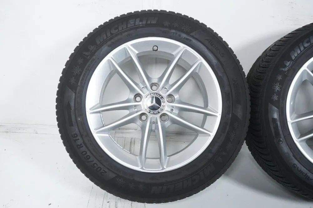 Mercedes A- en B-klasse W177 B247 winterbanden winterwielen 16 inch Detailweergave 2