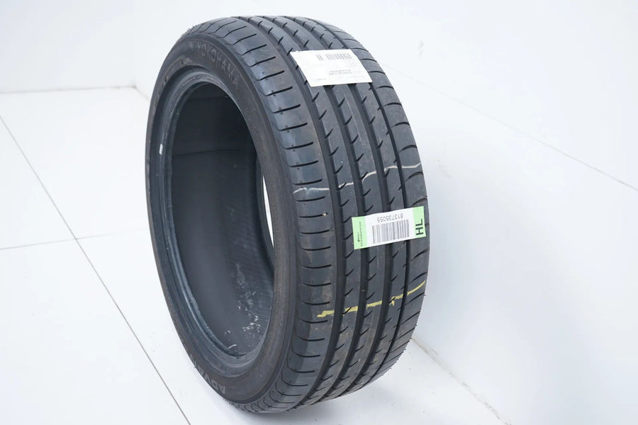 1x Summer tire 225 45 17 inch Yokohama approx. 7mm tread depth DOT19 MO