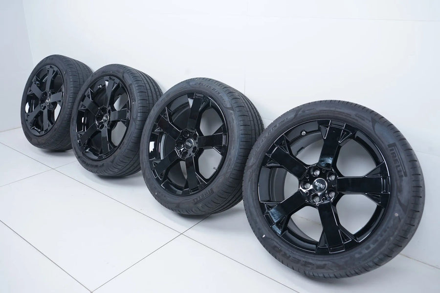 MINI Countryman U25 BMW X1 U11 Summer Wheels 245 45 19 inch