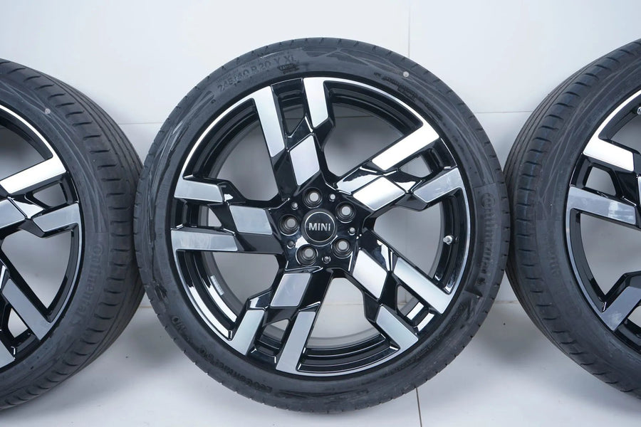 MINI Countryman U25 BMW X1 U11 Summer Wheels 245 40 20 inch