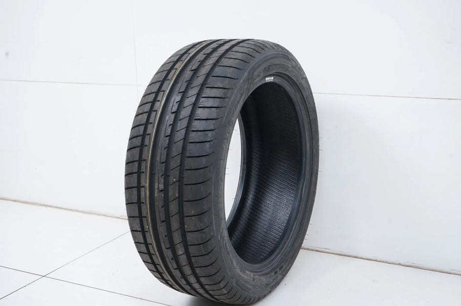 1x DEMO summer tire Goodyear 245 45 18 inch DOT23 BMW* MO