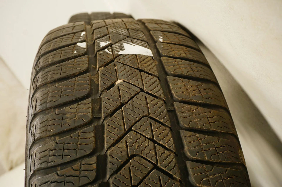 Mercedes C-Class W206 winter tires/wheels 225/45/18 inch Detailansicht 11