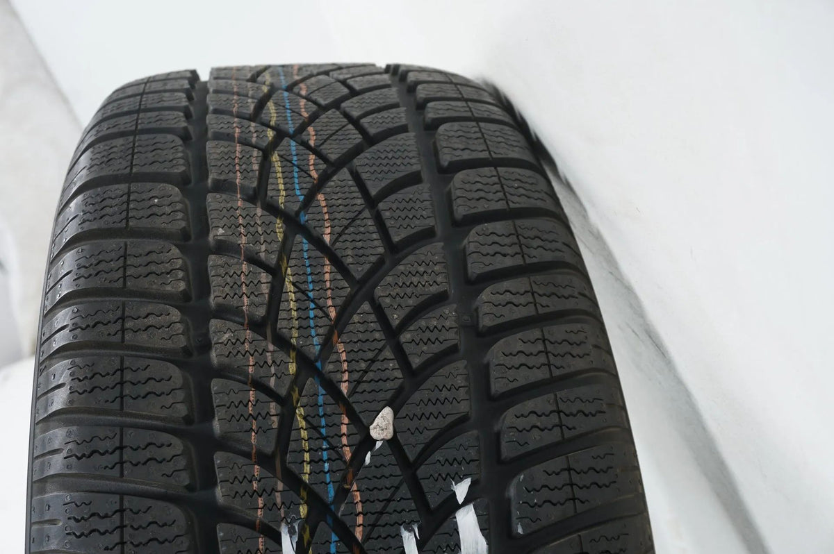 1 x DEMO Winterreifen 255 50 19 Zoll Dunlop DOT16 MO Detailansicht 5