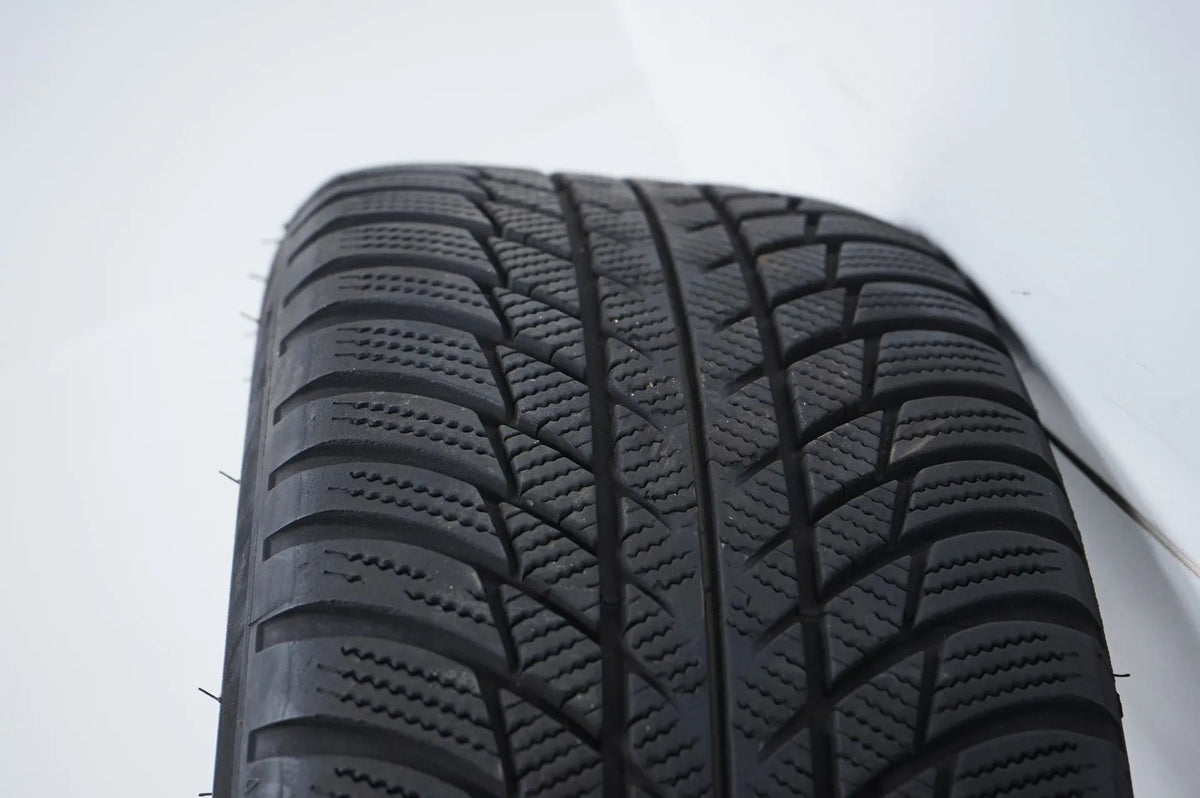 Mercedes AB Class W177 B247 Winter Wheels Winter Tires 18 Inch Detailansicht 13