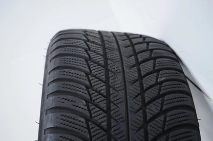 Mercedes A B Klasse W177 B247 Allwetterräder mit neuen Allwetterreifen 18 Zoll