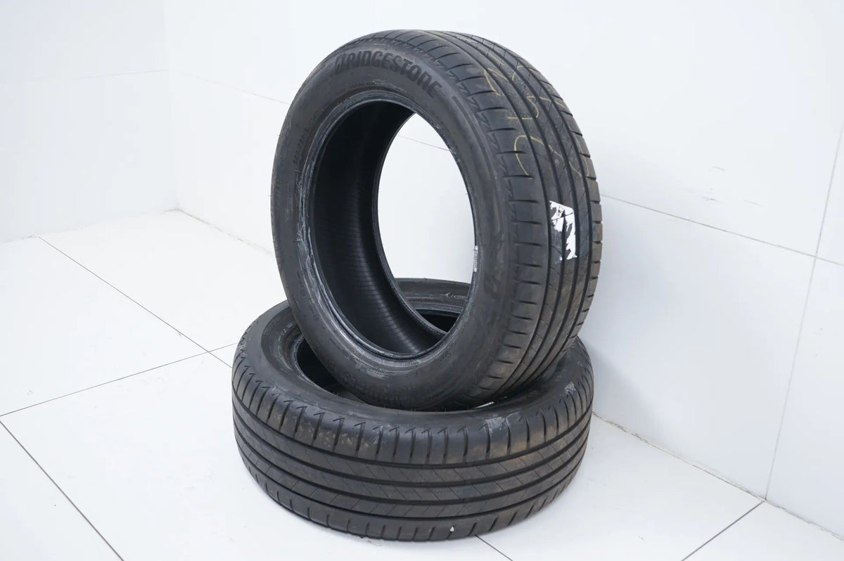 2 x Sommerreifen 235 55 18 Zoll Bridgestone DOT20 ca.6 mm MO Detailansicht 4