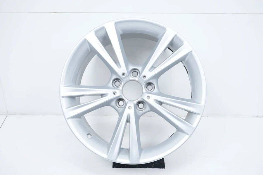 1 x BMW 1er 2er F20 F21 F22 Alufelge 18 Zoll 385 6796213 8J
