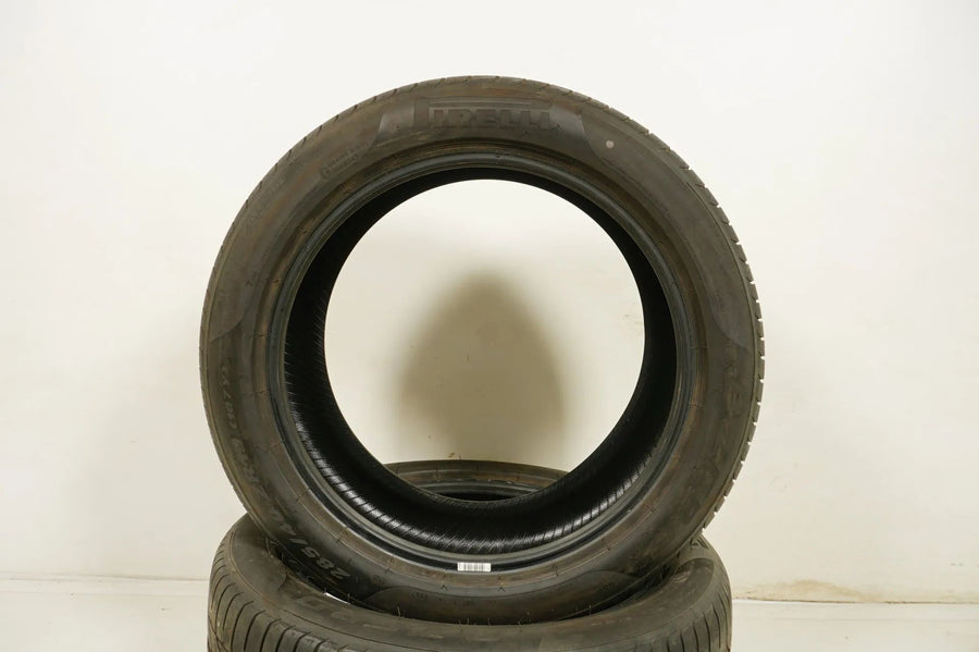 2x Summer tires 285 40 19 inch approx. 7 mm Pirelli P Zero DOT14 MO