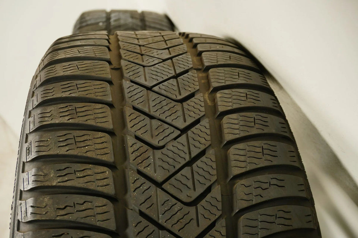 Roues tout-terrain hiver Mercedes Classe E S213 245/45/19 pouces Detailansicht 13