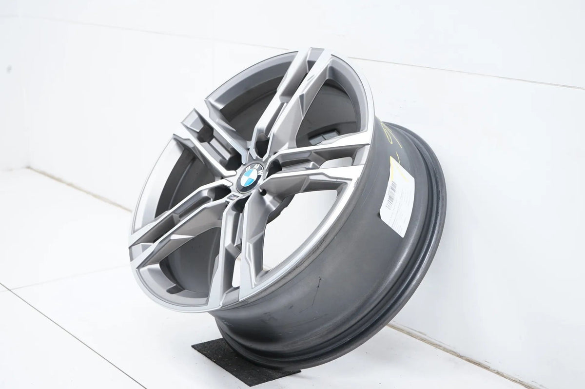 1 x originální BMW řady 1 řady 2 F44 F40 hliníkový disk 18 palců 556M 8053524 Detailní zobrazení 3