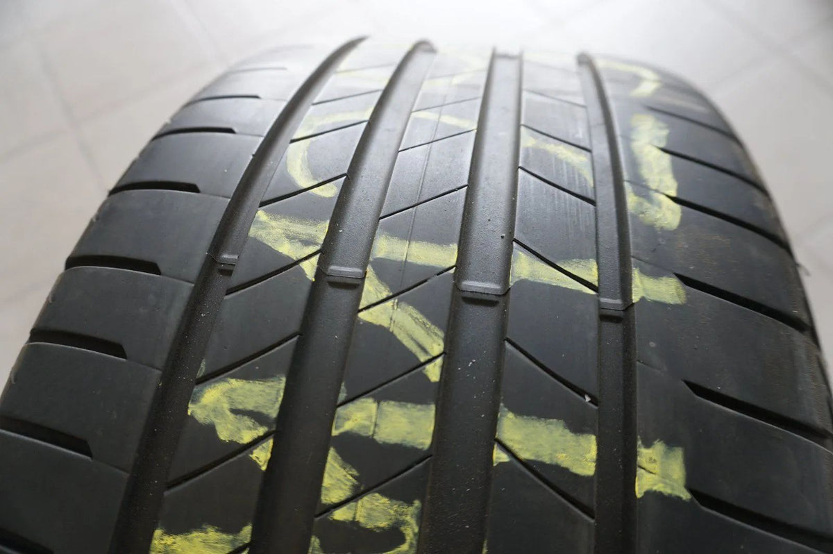 1 X 255 40 R18 99Y summer tire Bridgestone Turanza T005 * 6mm Detailansicht 2