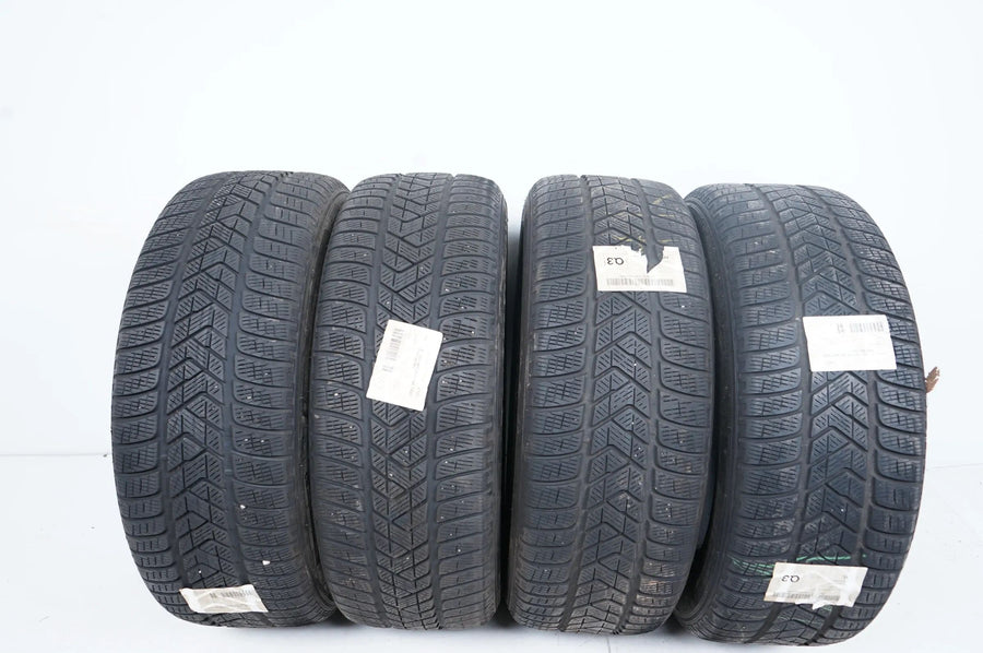4 x Winterreifen Pirelli 235 60 18 Zoll DOT20 ca.5mm MO