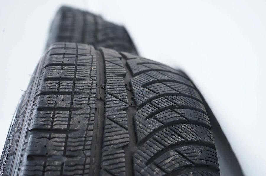 BMW Armored 7 Series F03 PAX Winter Wheels Winter Tires 245 710 R490