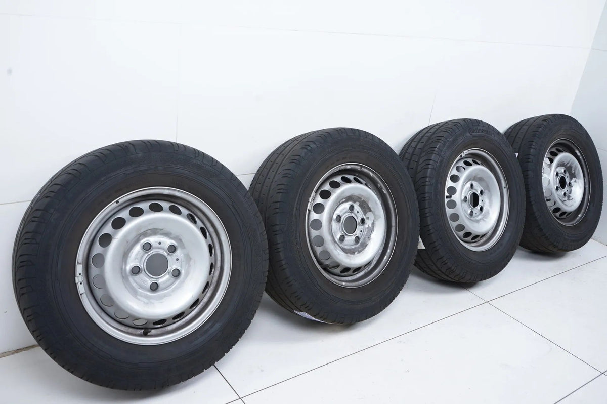 VW Volkswagen Crafter rims summer tires 235 65 16C inch Detailansicht 2