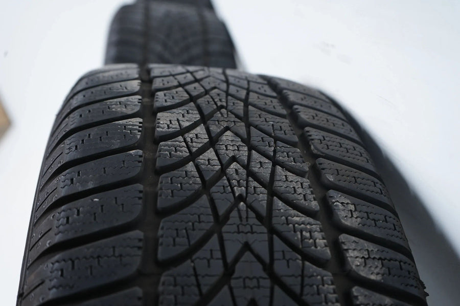 Audi A4 8W B9 ruote complete invernali pneumatici invernali 225 45 17 pollici DOT2024