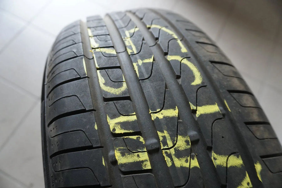 1 X 225 50 R18 99W pneumatico estivo Pirelli Cinturato P7 * 2015
