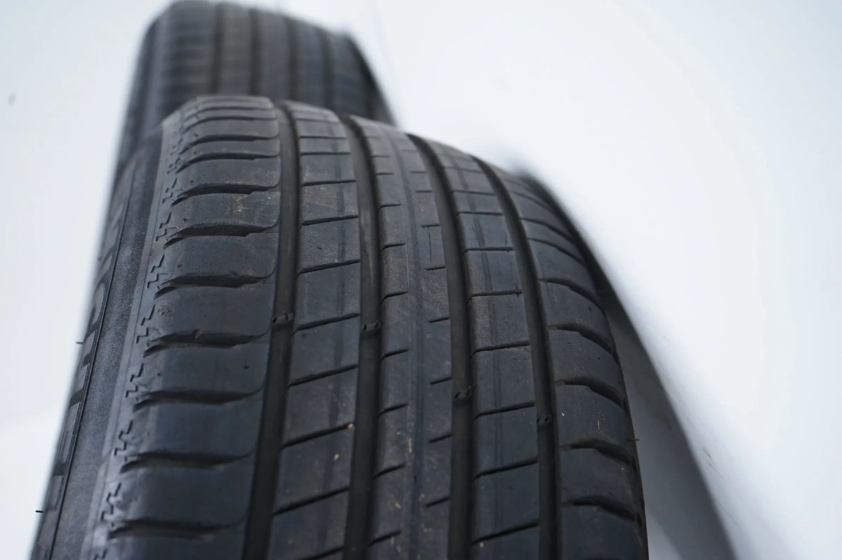Volvo XC40 Summer Wheels Summer Tires 235 60 17 Inch 31680565 Detailansicht 10