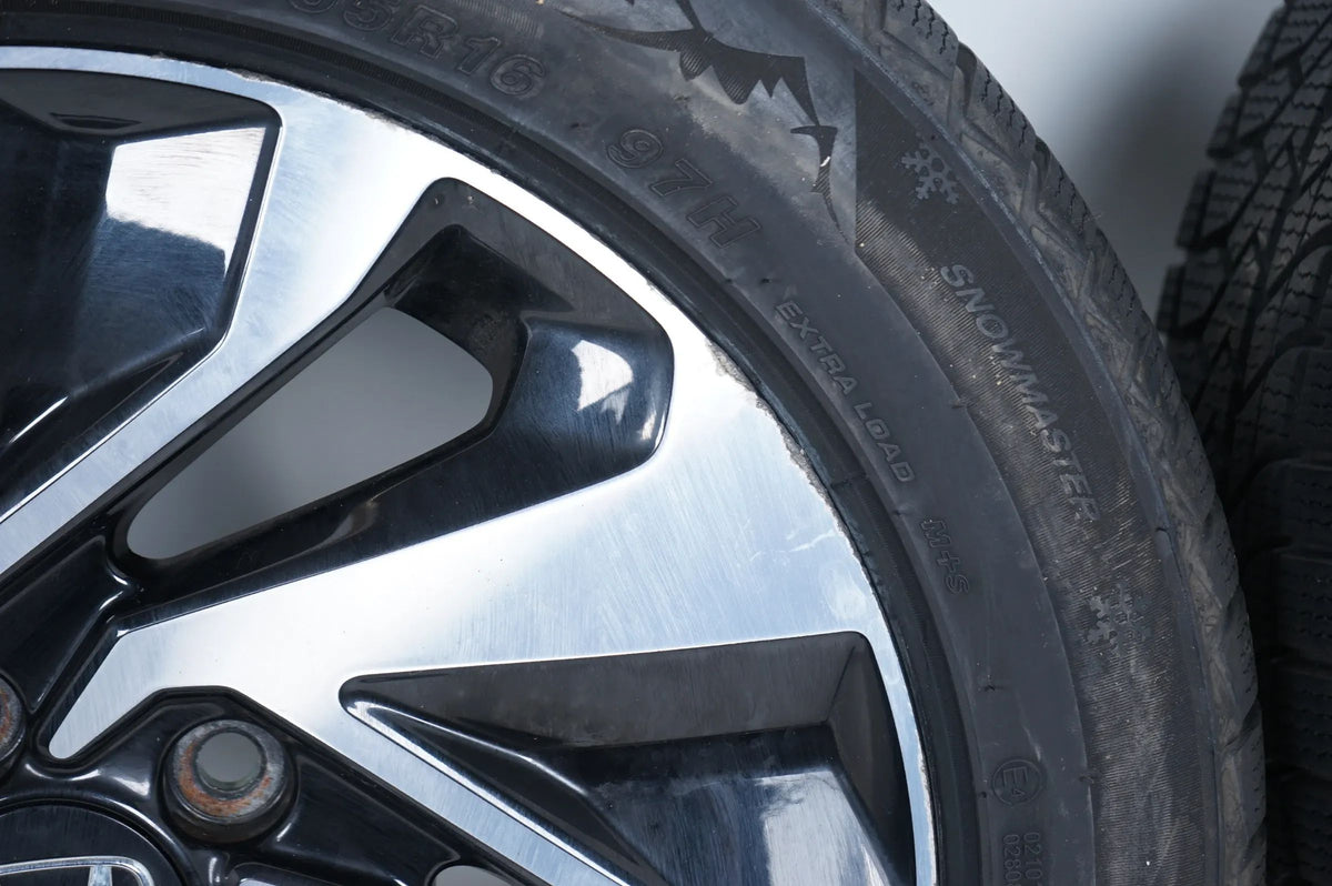Honda Civic X 2018 Roues d'hiver Pneus d'hiver 215 55 16 pouces Detailansicht 7