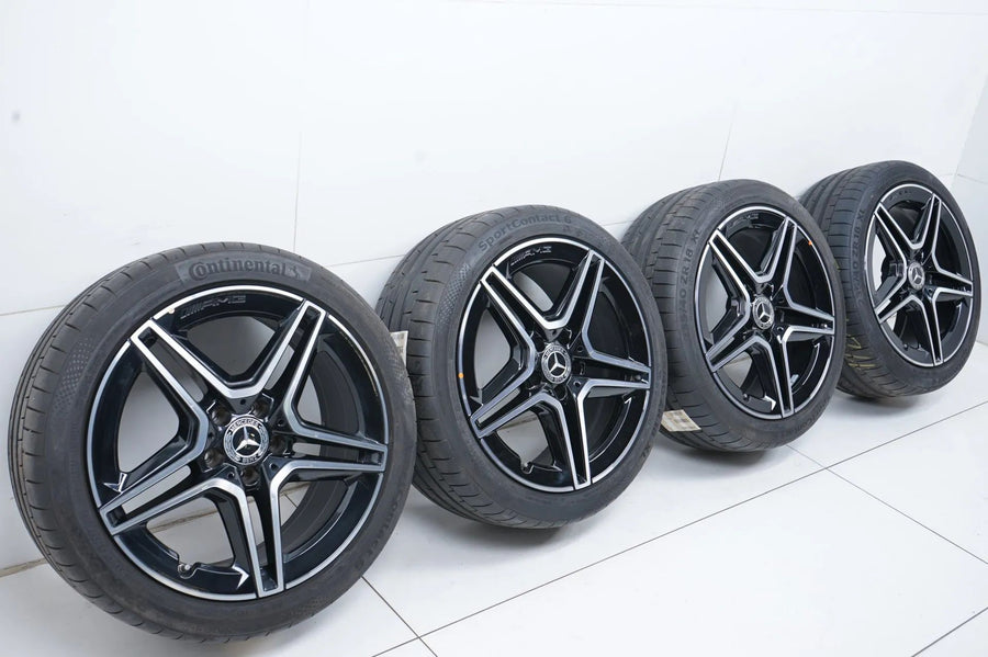 Mercedes A35 AMG W177 Sommerreifen Sommerräder 235 40 18 Zoll