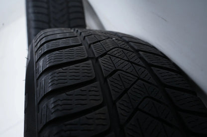 Pneus hiver BMW X3 X4 G01 G02, jantes hiver 225/60/18 pouces