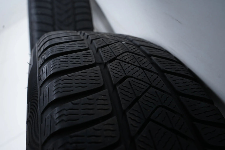 Pneus hiver BMW X3 X4 G01 G02, jantes hiver 225/60/18 pouces