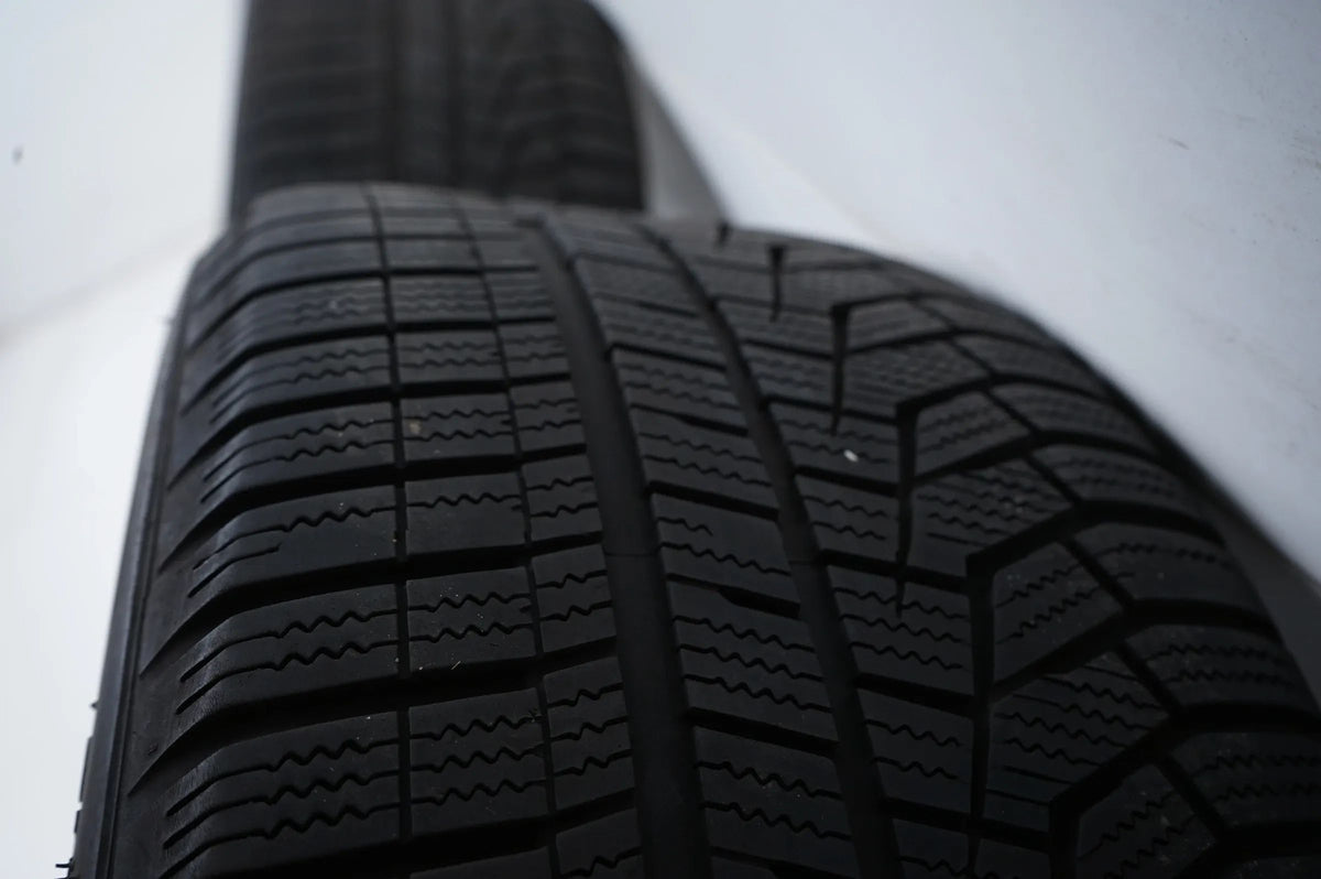 BMW 3 Series G20 G21 G22 Winter Tires Winter Wheels 225/50 R17 inch Detailansicht 9