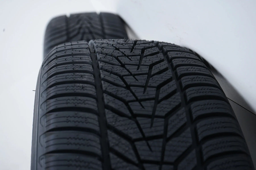 Mercedes EQA EQB H243 X243 Summer Wheels Summer Tires 18 Inch