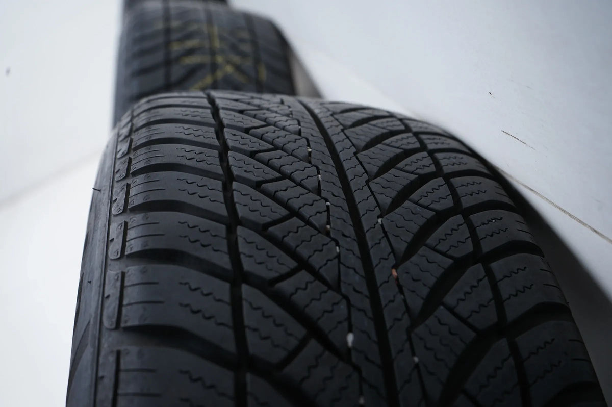 MINI MINI F55 F56 F57 Winter tires Winter wheels 195 55 16 inch Detailansicht 9