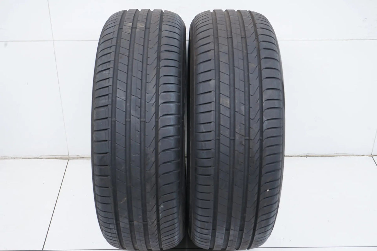 2 x pneus été Pirelli 235 55 18 pouces DOT20 env. 6mm Vue détaillée 2